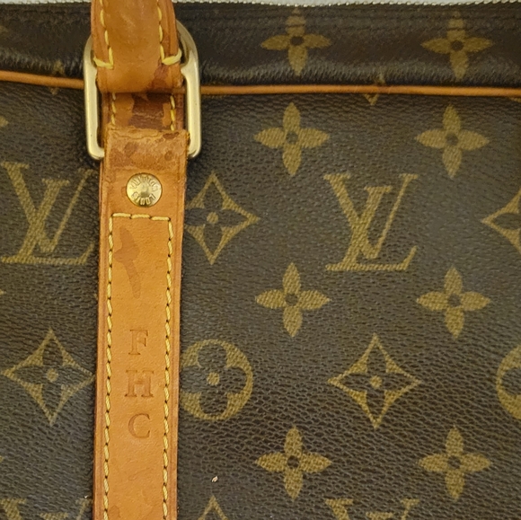 Louis Vuitton Voyage Briefcase - Picture 7 of 16